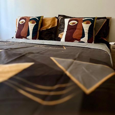 Snug Apartament Ясси Екстер'єр фото