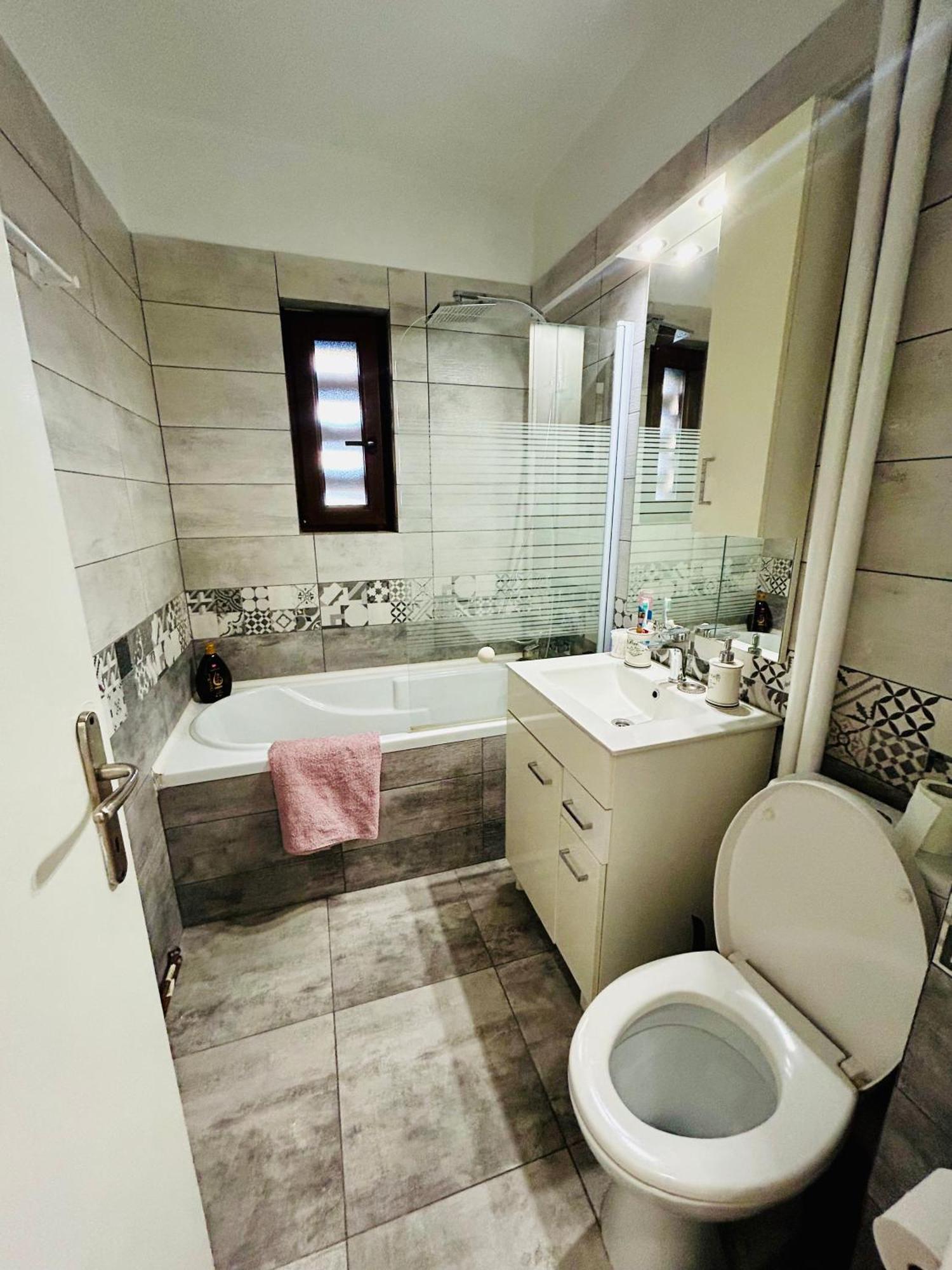 Snug Apartament Ясси Екстер'єр фото